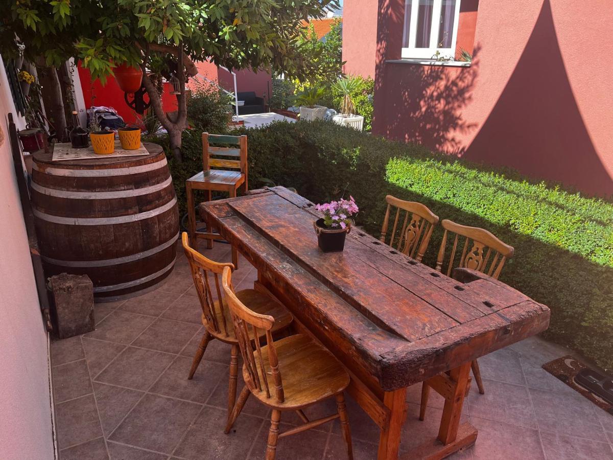 טרוגיר Holiday Villa Nostra מראה חיצוני תמונה