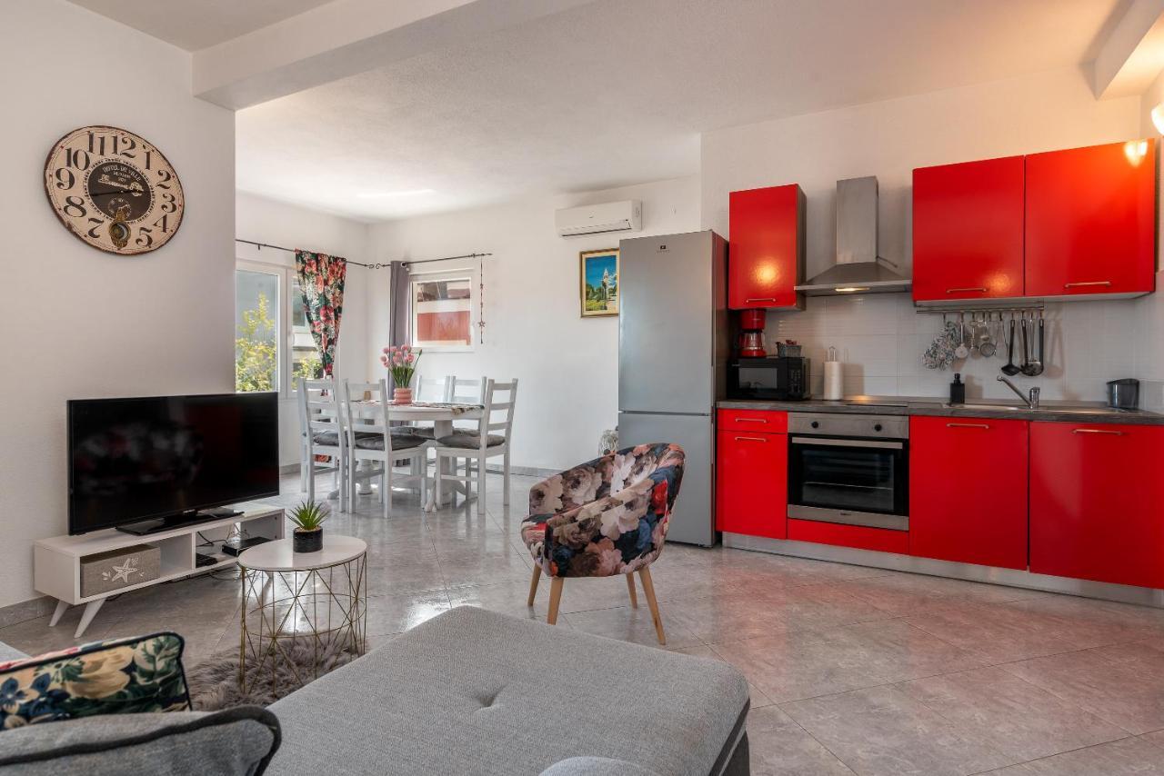 טרוגיר Holiday Villa Nostra מראה חיצוני תמונה