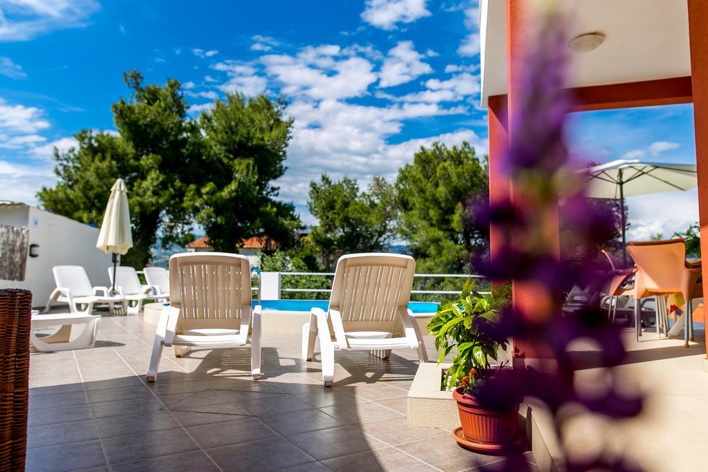 טרוגיר Holiday Villa Nostra מראה חיצוני תמונה