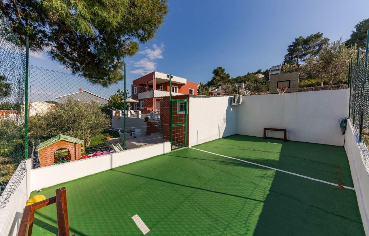 טרוגיר Holiday Villa Nostra מראה חיצוני תמונה